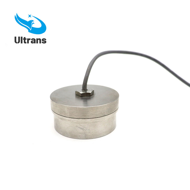 محول طاقة بالموجات فوق الصوتية الصوتية صغير الحجم 12 كيلو هرتز تحت الماء لمصدر الصوت لنقل المعلومات تحت الماء