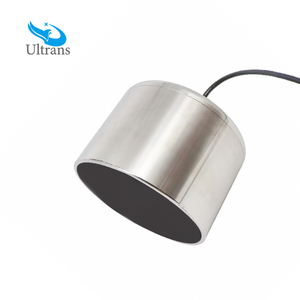 Transducteurs ultrasoniques &agrave; d&eacute;bit de liquide acoustique sous-marin de 40 kHz pour la mesure de la vitesse et de la distance du d&eacute;bit